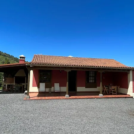 Сasa de vacaciones Casa Calderos *